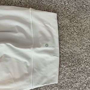 White lululemon wunder train leggings